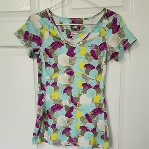 The North Face Purple Pink Fitted Short Sleeve Tee